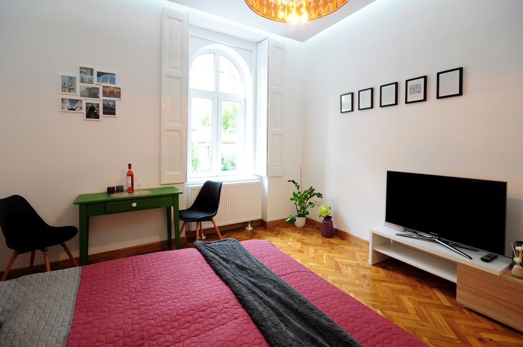 Stylish Apartman Szeged Exterior foto